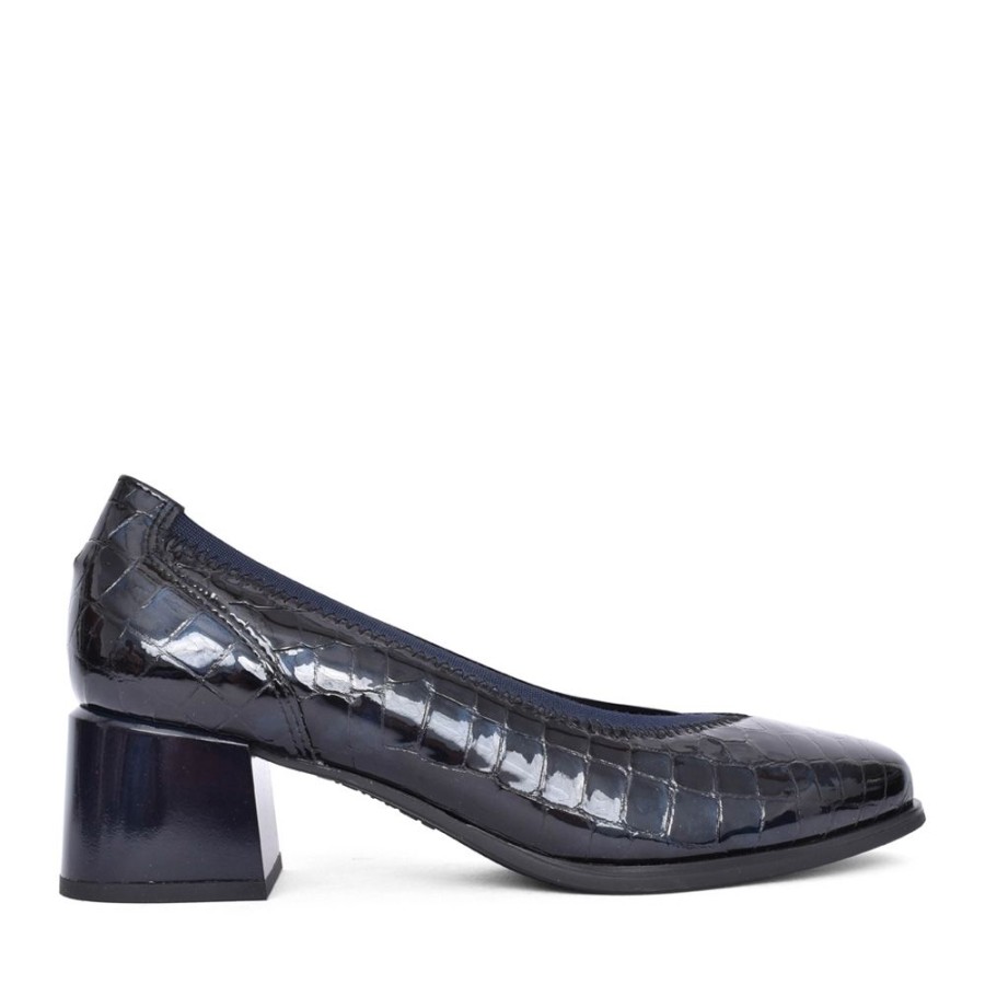 Ladies PITILLOS | Ladies 5410 Low Heel Court Shoe In Navy