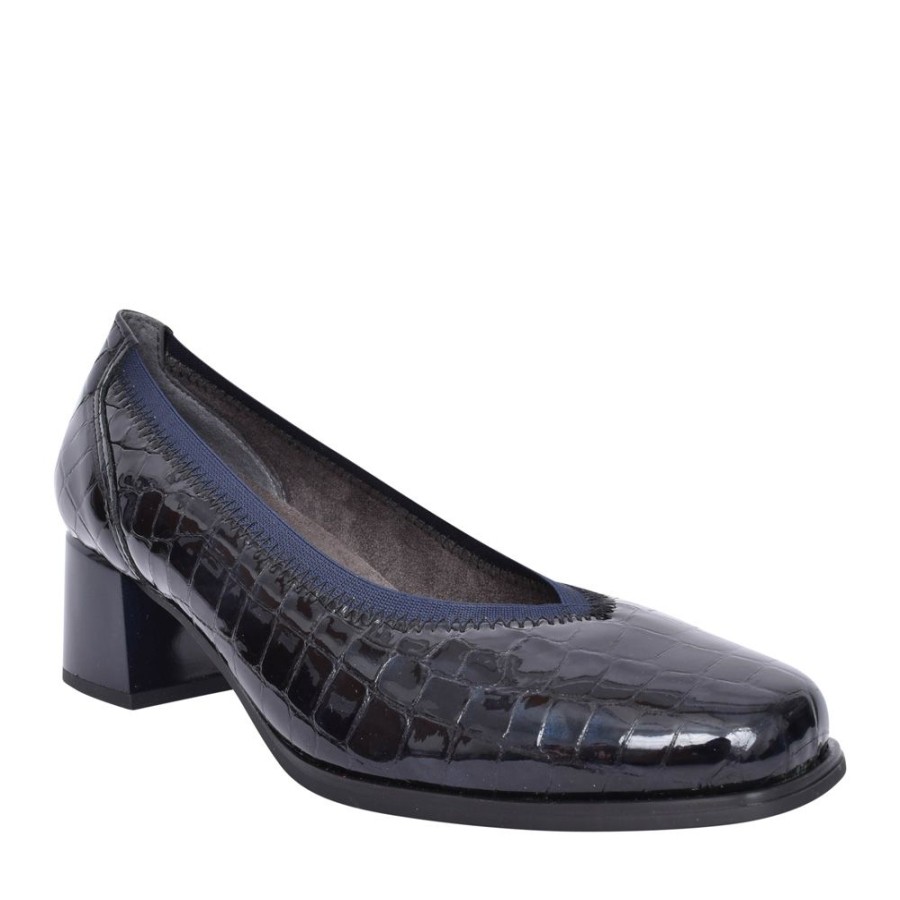 Ladies PITILLOS | Ladies 5410 Low Heel Court Shoe In Navy