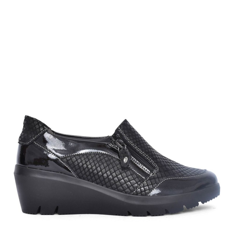Ladies SUAVE | Ladies Adrianna Wedge Slip-On Shoe In Black Multi