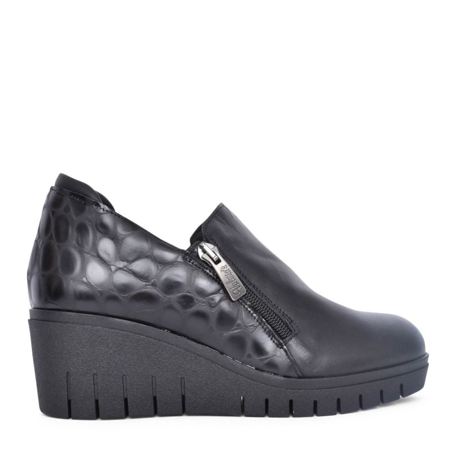 Ladies VALERIA'S | Ladies 9612 Wedge Heel Slip-On Shoe In Black