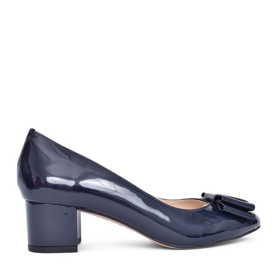 Ladies EMIS | Ladies L7951 Low Heel Court Shoe In Navy Patent